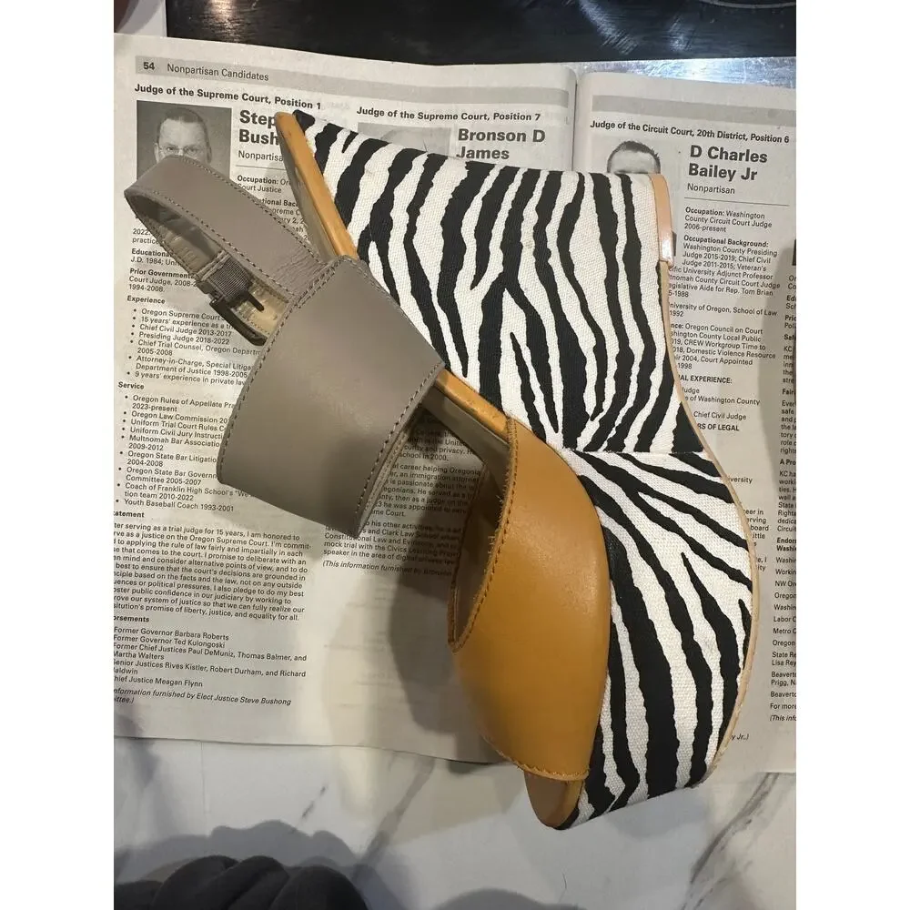 Nine West Wedge Sandals Size 8.5 - Zebra Print